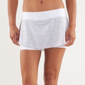 Lululemon light as air skirt size 2
